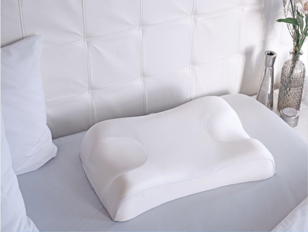  SLEEP & GLOW Omnia Anti-Aging Beauty Pillow Fights